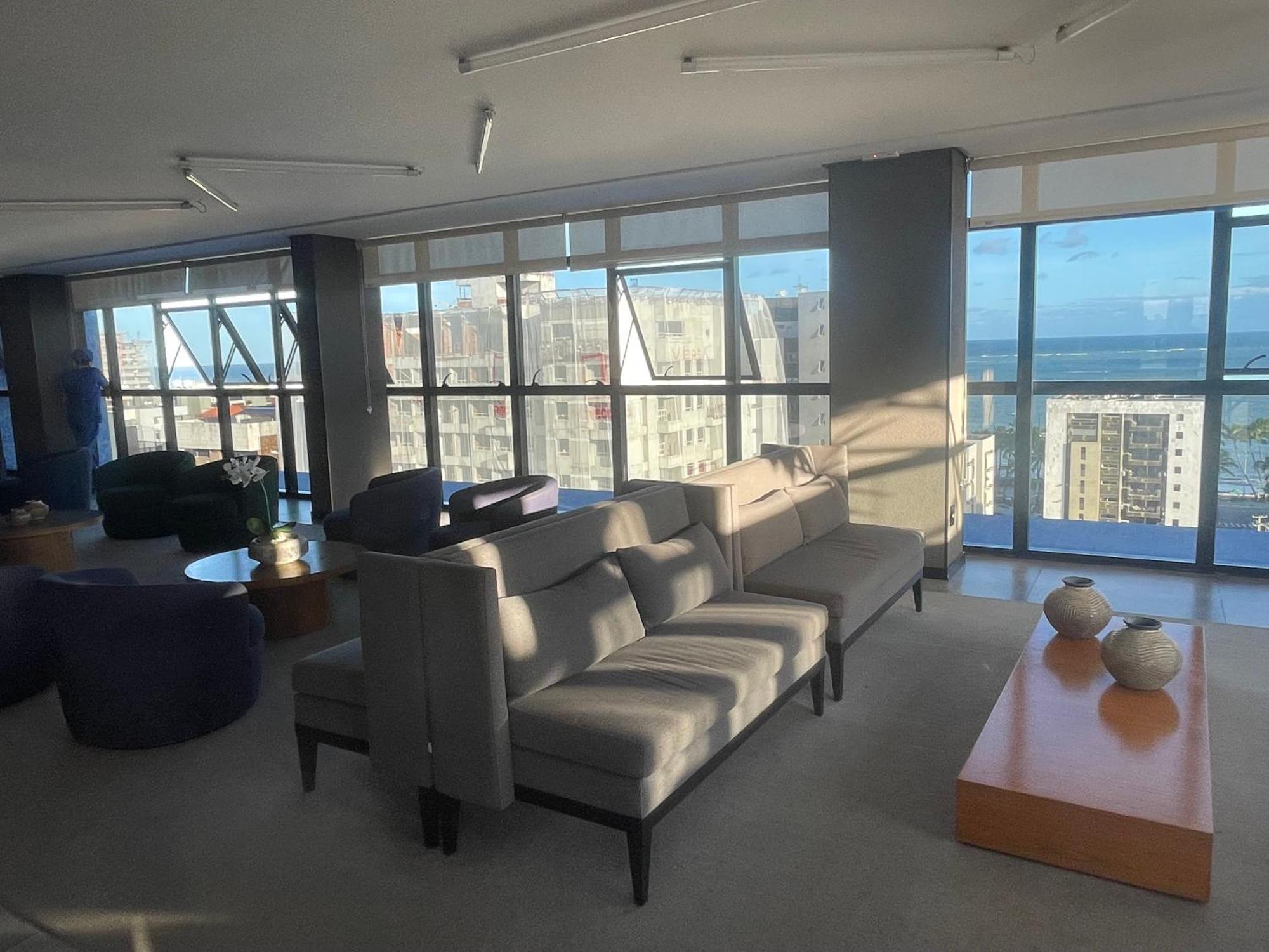 Apartment Time Mar *