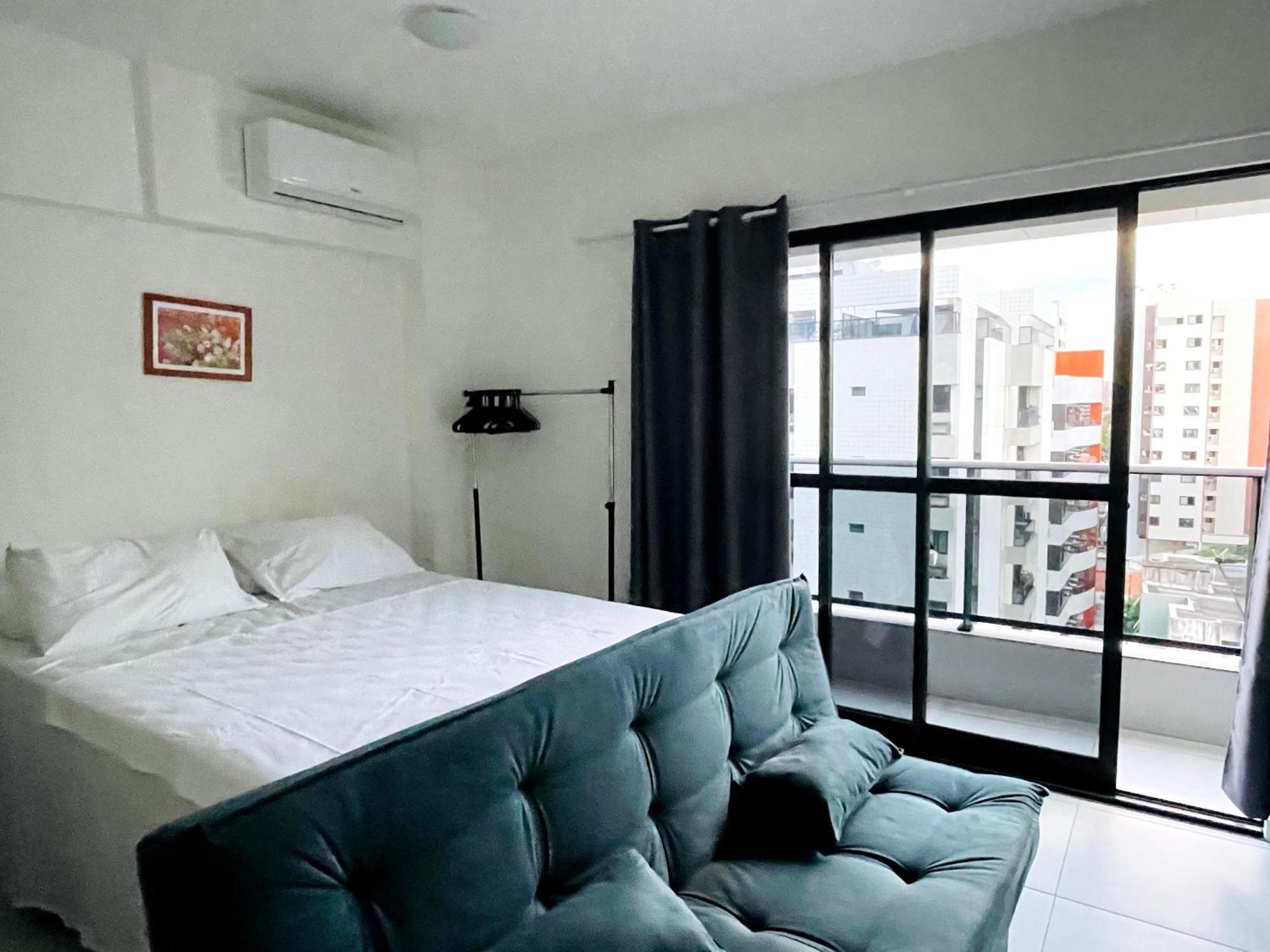 Apartment Time Mar